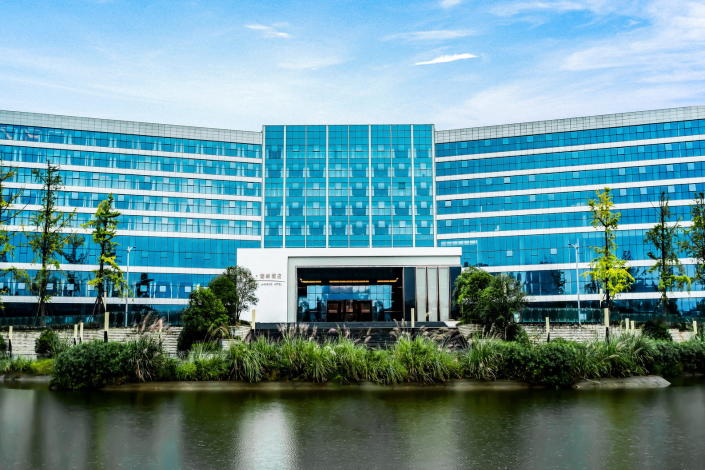 美高梅mgm1888照明西充运营中心周年庆暨2021年度客户答谢会盛大召开